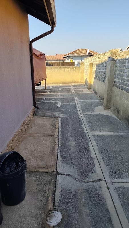 3 Bedroom Property for Sale in Tlhabane West North West